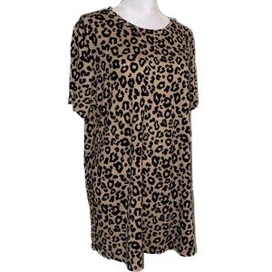 Longyuan Animal Print Teeshirt Size XL